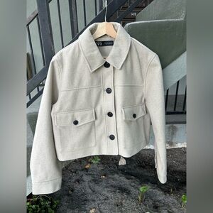 Zara Soft Cropped Jacket Beige Utility Gorpcore Fall Cozy Size XL